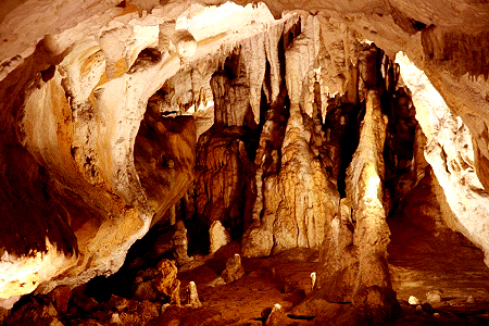 Cueva de Ikaburu o Cuevas de Urdax