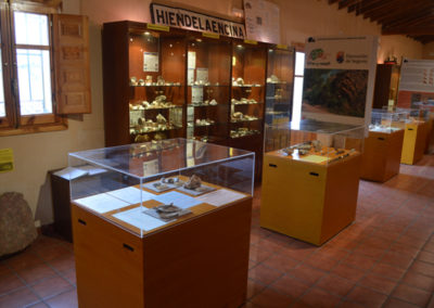 Museo de minerales y geo-rutas de Valseca