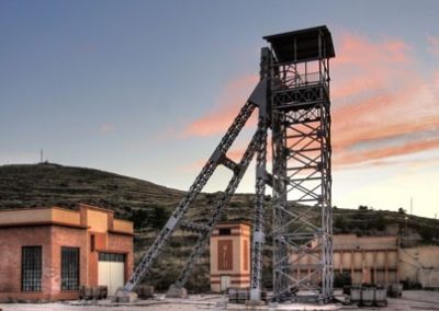 Pozo de Santa Bárbara y Tren Minero de Utrillas (Parque Temático de la Minería de Utrillas)